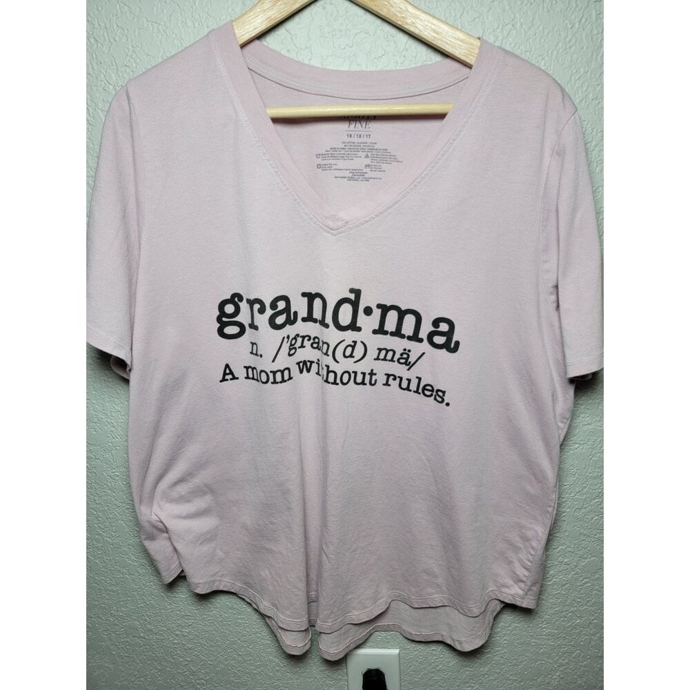 Mighty Fine Grandma Definition T-Shirt Womens Plus 1X Pink V-Neck Short Sleeve